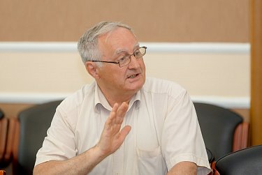 На июньском заседании ЗС рассмотрит отчет губернатора